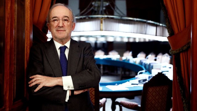 La Real Academia Abandonada

