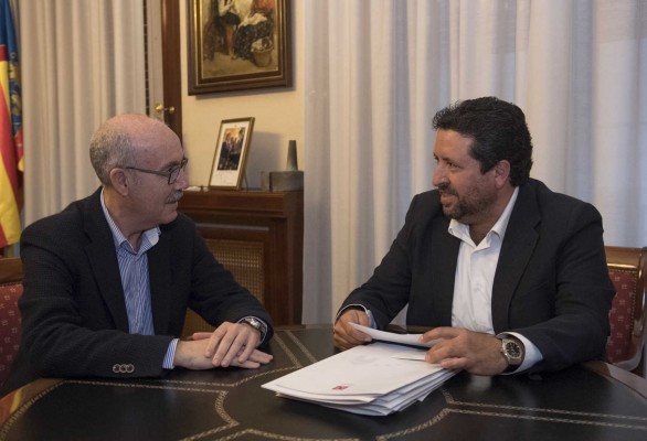 Un total de 106 municipios de Castellón ahorrarán 2,7 millones en el contrato conjunto de la luz