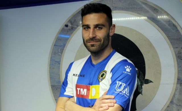 El Elche anuncia la cesión del delantero Benja Martínez al Hércules