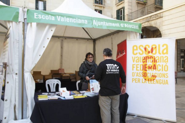La Plaça del Llibre vuelve a Alicante... sin apoyo del Ayuntamiento