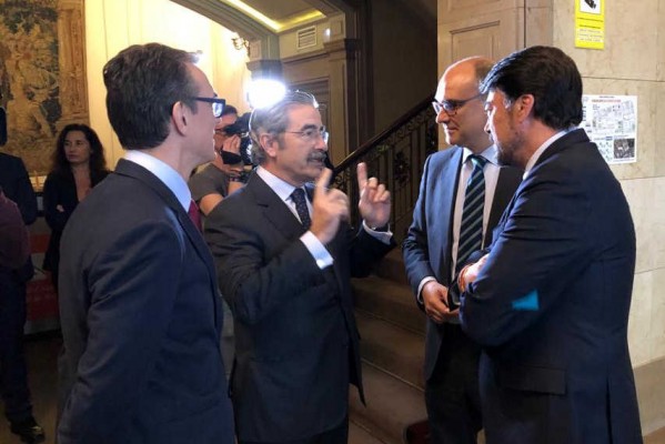 Palomar, sobre Medicina: 