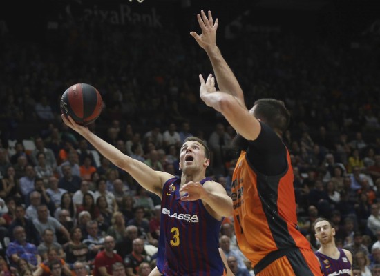 Valencia Basket superó cuartos en 11 de 19 ocasiones y una de dos ante el Barça

