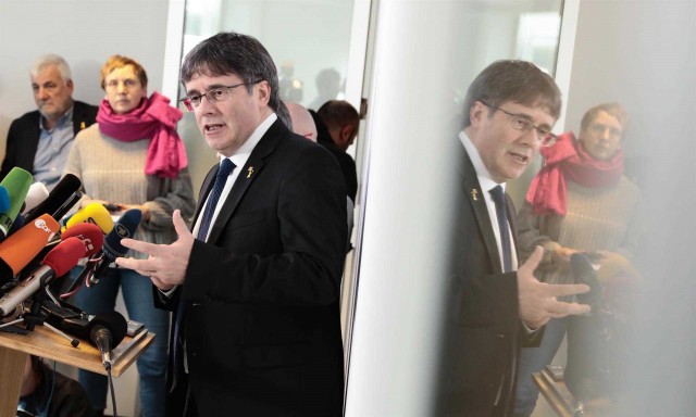  Puigdemont ve el juicio como una 
