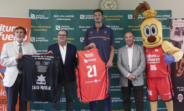 Tibor Pleiss: “Voy a dar todo lo que tengo por Valencia Basket”