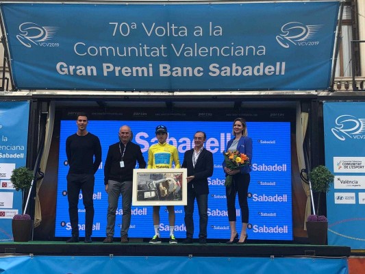Groenewegen se impone al sprint en la última etapa e Izaguirre gana la Volta

