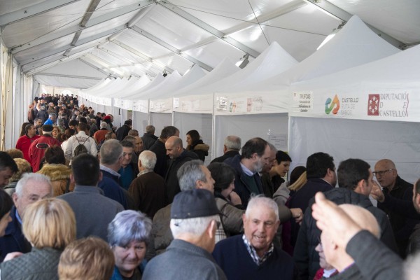 La Diputación amplía los cursos de una Mostra de la Trufa que supera las expectativas en Catí