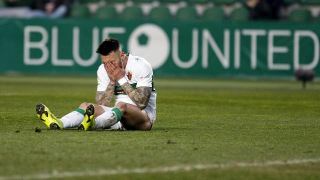 Toché sentencia al Elche con un gol de penalti en el descuento
