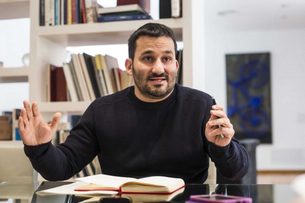 Marzà asegura que en 2019 ya no habrá colegios 100% con barracones en la Comunitat Valenciana