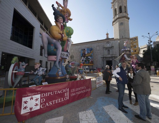 La Diputación potencia con 30.000 euros las fallas de la provincia 