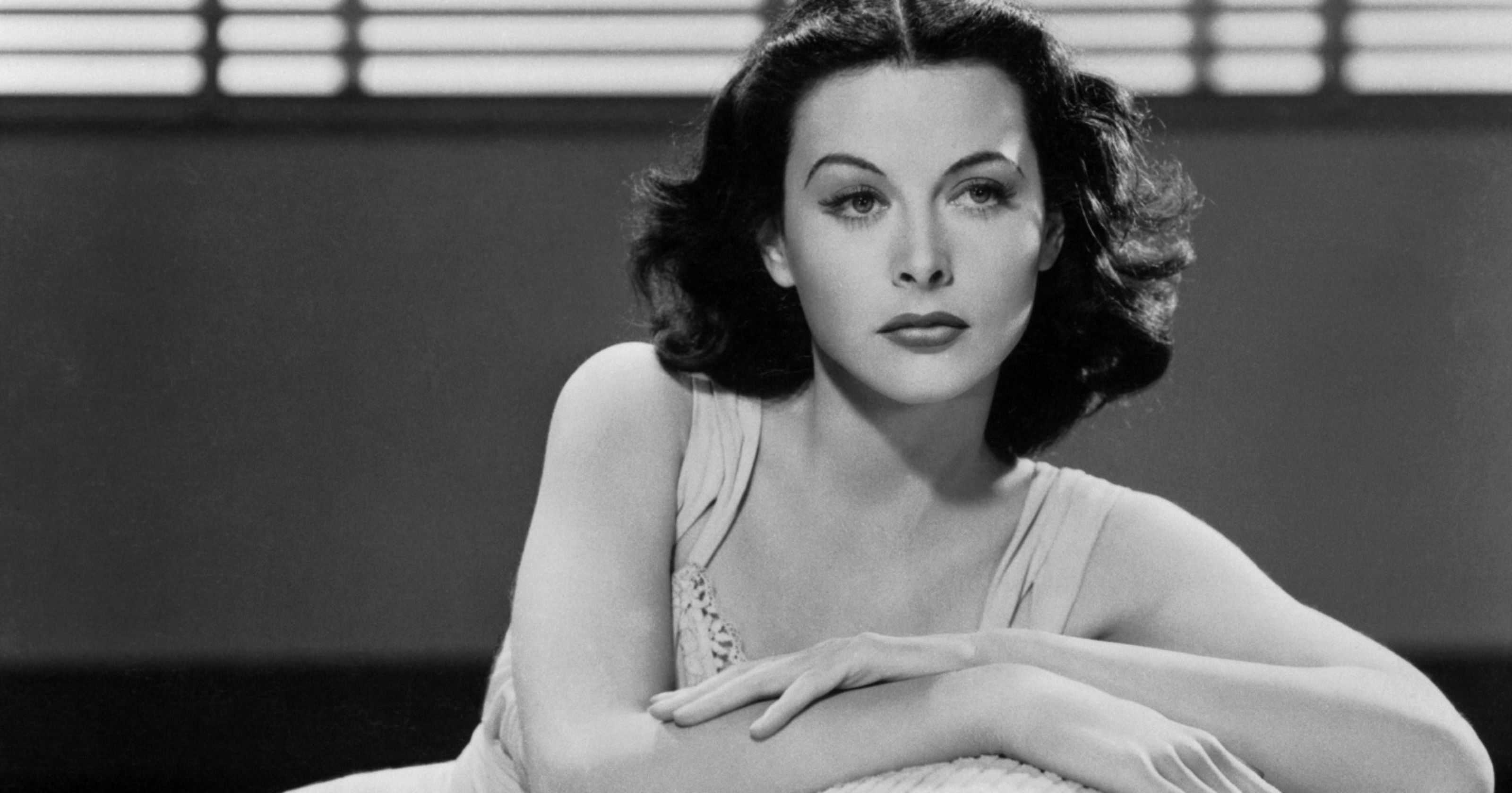 Hedy Lamarr: precursora del wifi, pionera del orgasmo en el cine y estrella del cómic valenciano