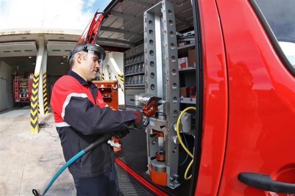 El Gobierno advierte al Consell de que los criterios de promoción interna de bomberos son ilegales