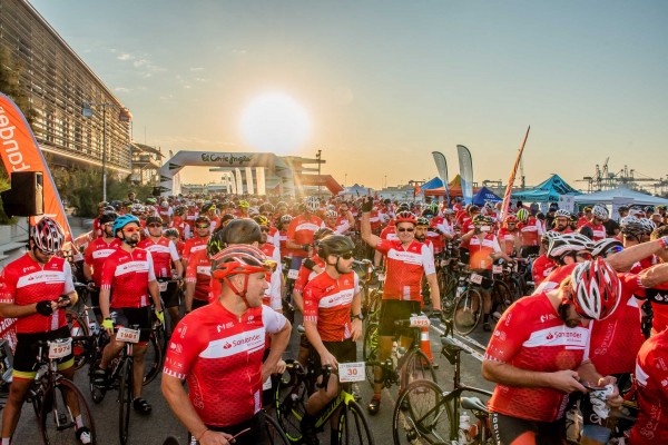 Cerca de 4.000 personas participarán en el Gran Fondo Internacional Valencia
