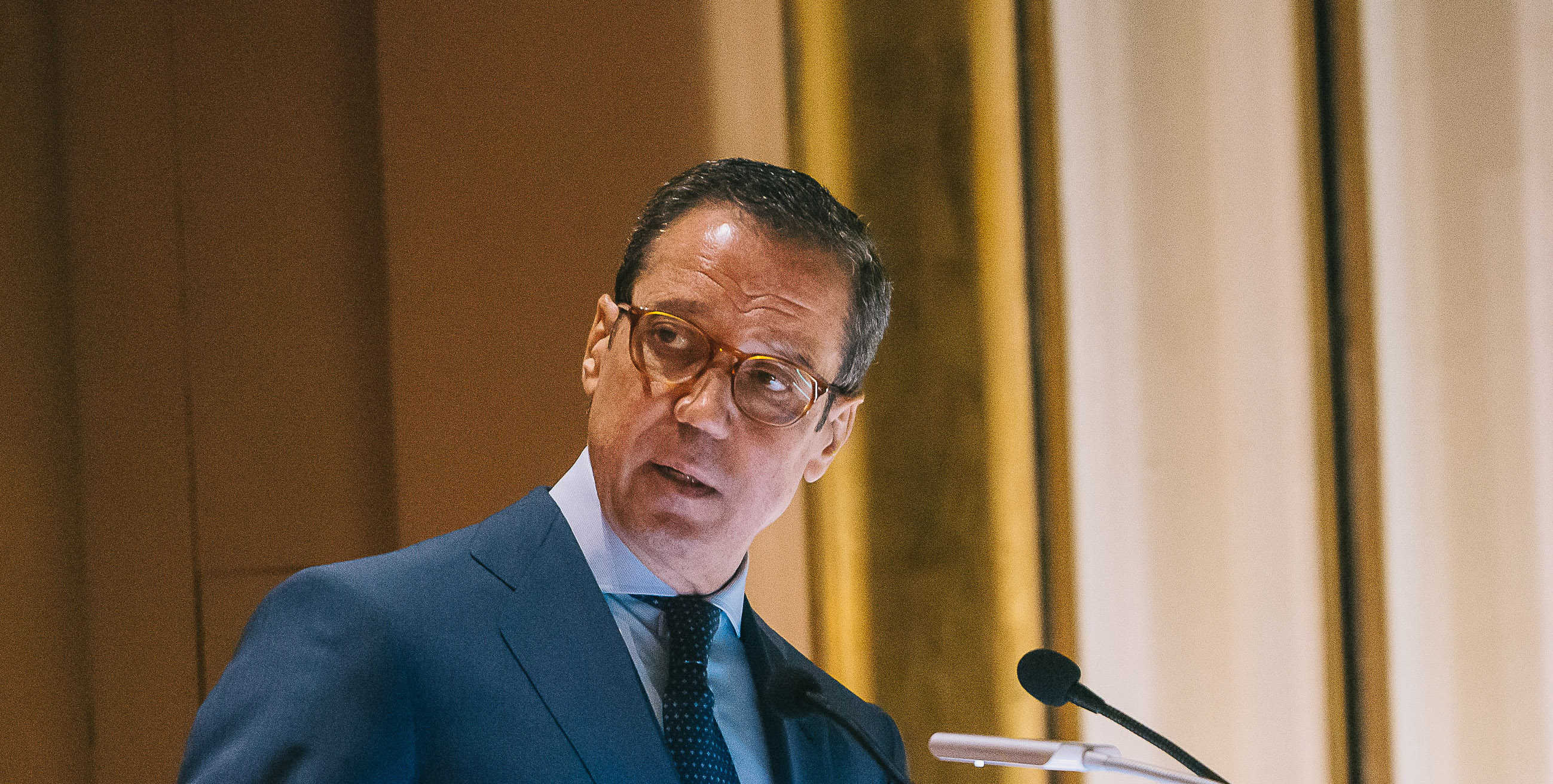 Zaplana movió 6,3 millones a través de varios países y diferentes empresas