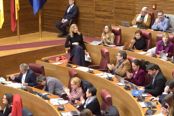 Los tres charcos para el PSPV en lo que queda de legislatura: Diputaciones, Expresidents y Residuos
