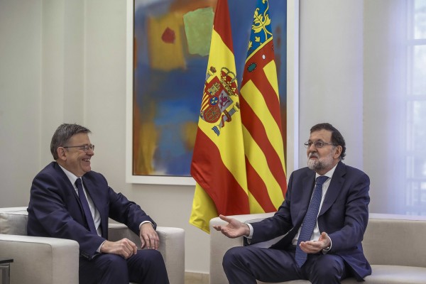 Financiación, deuda, inversiones... Puig sale de Moncloa con un cuento de Navidad de Rajoy