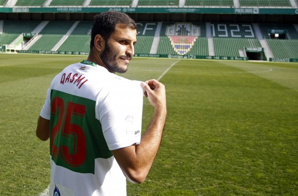 Yacine: 