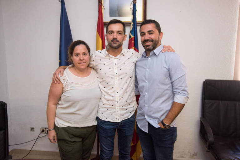 El Bloc confirma la expulsión de sus concejales de Benitatxell por pactar con un 'tránsfuga'