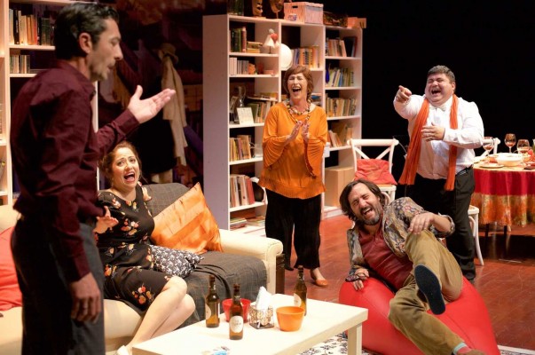 'El nom' de Teatre Micalet i el grup de música Tardor arriben al Teatre Arniches