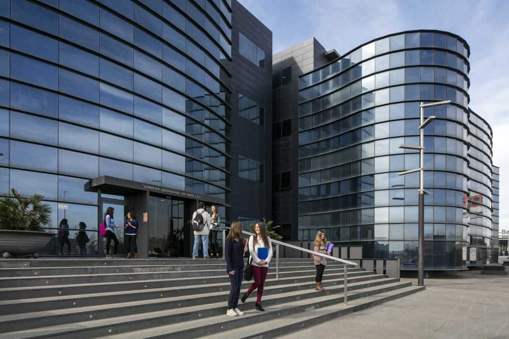 El CEU comenzará a impartir en Castellón un ciclo formativo en desarrollo de aplicaciones web