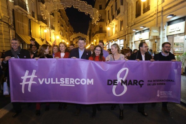 Oltra destaca que las mujeres del 