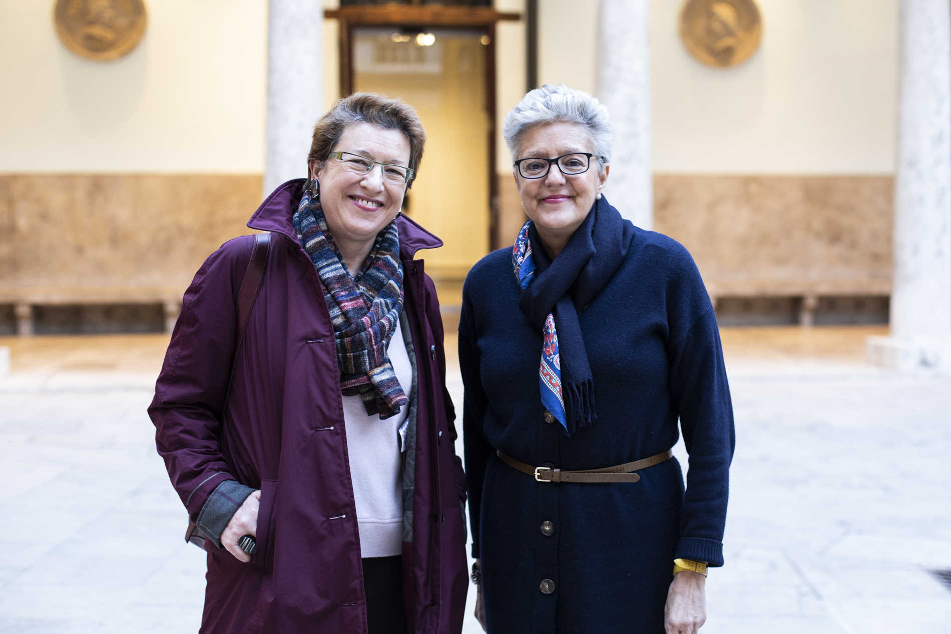 Laura Freixas: “Sabemos mucho sobre la guerra y muy poco sobre la maternidad”