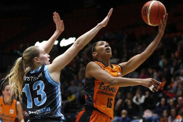 El Valencia Basket busca un triunfo en Zaragoza que le acerque a cuarta plaza