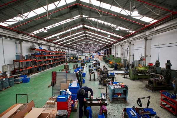 Zriser expande el negocio de Tayg hacia los accesorios eléctricos y para la construcción