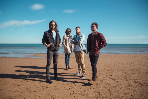 L'Emperador estrena el videoclip de 'L'eco i les flors'