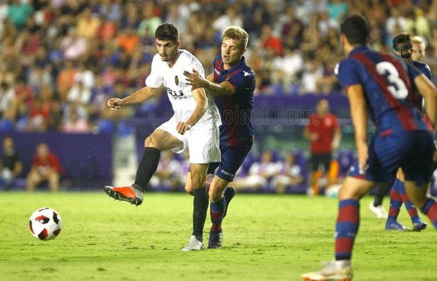 El Mestalla acude muy necesitado al derbi ante Atlético Levante