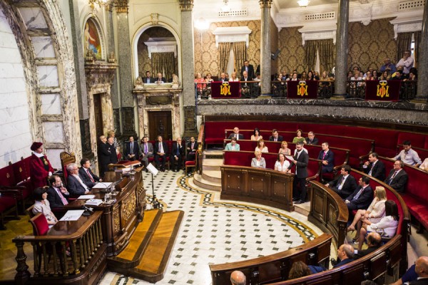 Valencia, la capital más morosa de España