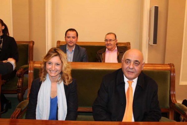 Cs recula como en València y veta a última hora el acuerdo 'antiVox' en Castellón 