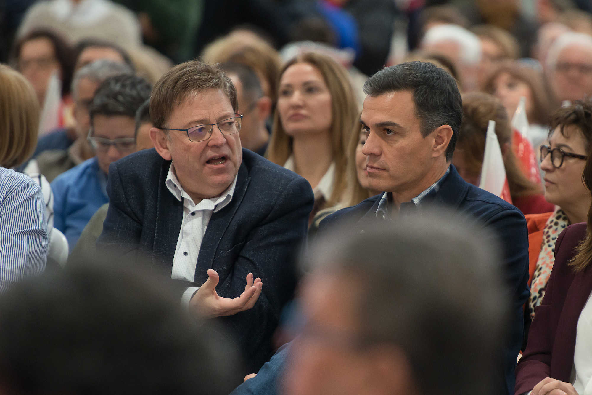 Puig y Sánchez, el pasado domingo en el mitin de València. Foto: KIKE TABERNER - 