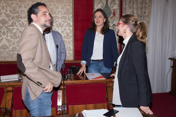 El PP de Alicante se enroca frente al mandato del Consell y mantiene las 2.300 casas de Pino y Ruaya