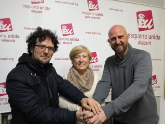 La contraoferta de EU a Podemos: debate por el alcaldable y dos puestos entre los cuatro primeros