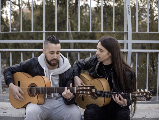Uña y Carne, el grupo flamenco-pop que nace del universo 'Criando ratas'