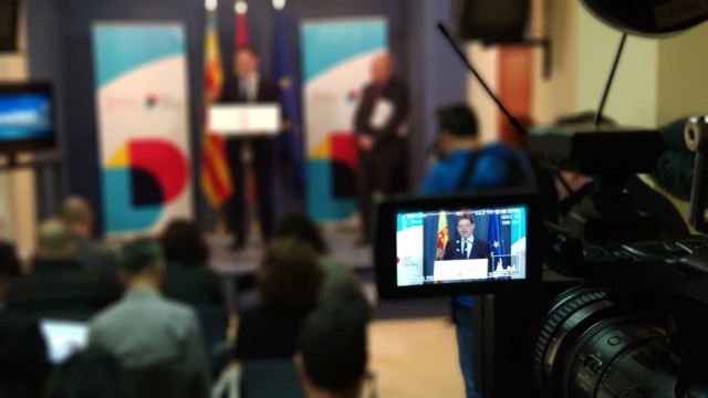 El 'test de estrés' del Distrito Digital: Consell y centros orientan la formación a la demanda