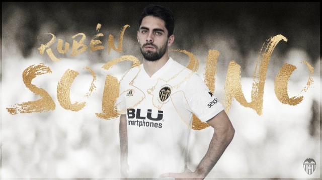 OFICIAL: El Valencia ficha a Rubén Sobrino