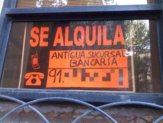 Castellón lidera el cierre de oficinas bancarias en la Comunitat, que pierde 5 a la semana en diez años