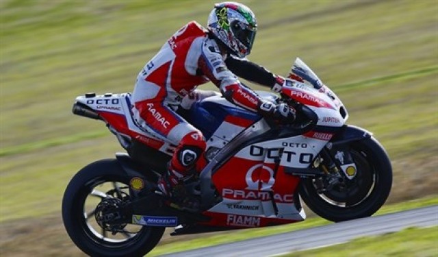 Petrucci, Pasini y Di Giannantonio, los más rápidos del viernes en Misano


