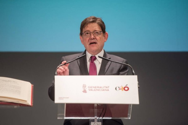 Puig defiende un marco de convivencia y regulatorio para los taxis y VTC