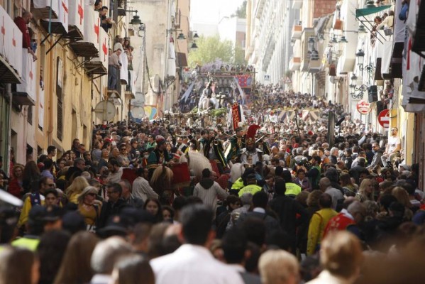Espaldarazo del Consell de Cultura a los Moros y Cristianos de Alcoy