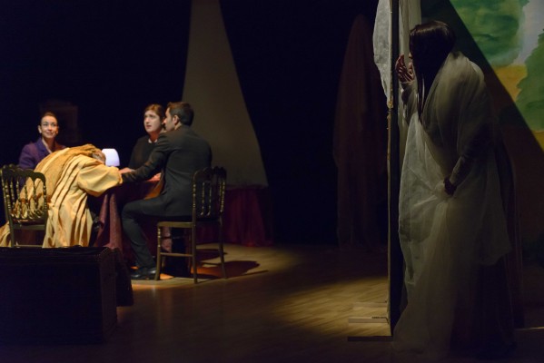 Alumnas y profesores del Máster de Ópera presentan 'The Medium' de Gian Carlo Menotti 