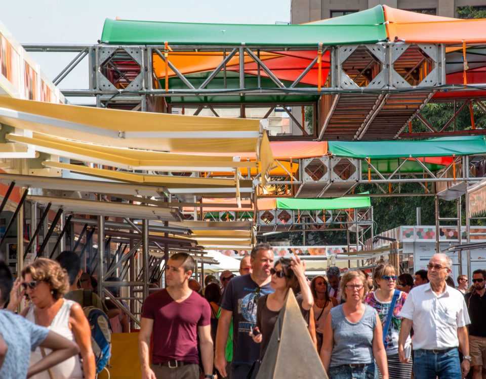 L’Eix València-Barcelona de les lletres. Collita Valenciana a la plaça catalana
