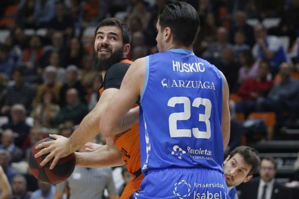Valencia Basket visita el Martín Carpena por cuarta vez en competición europea