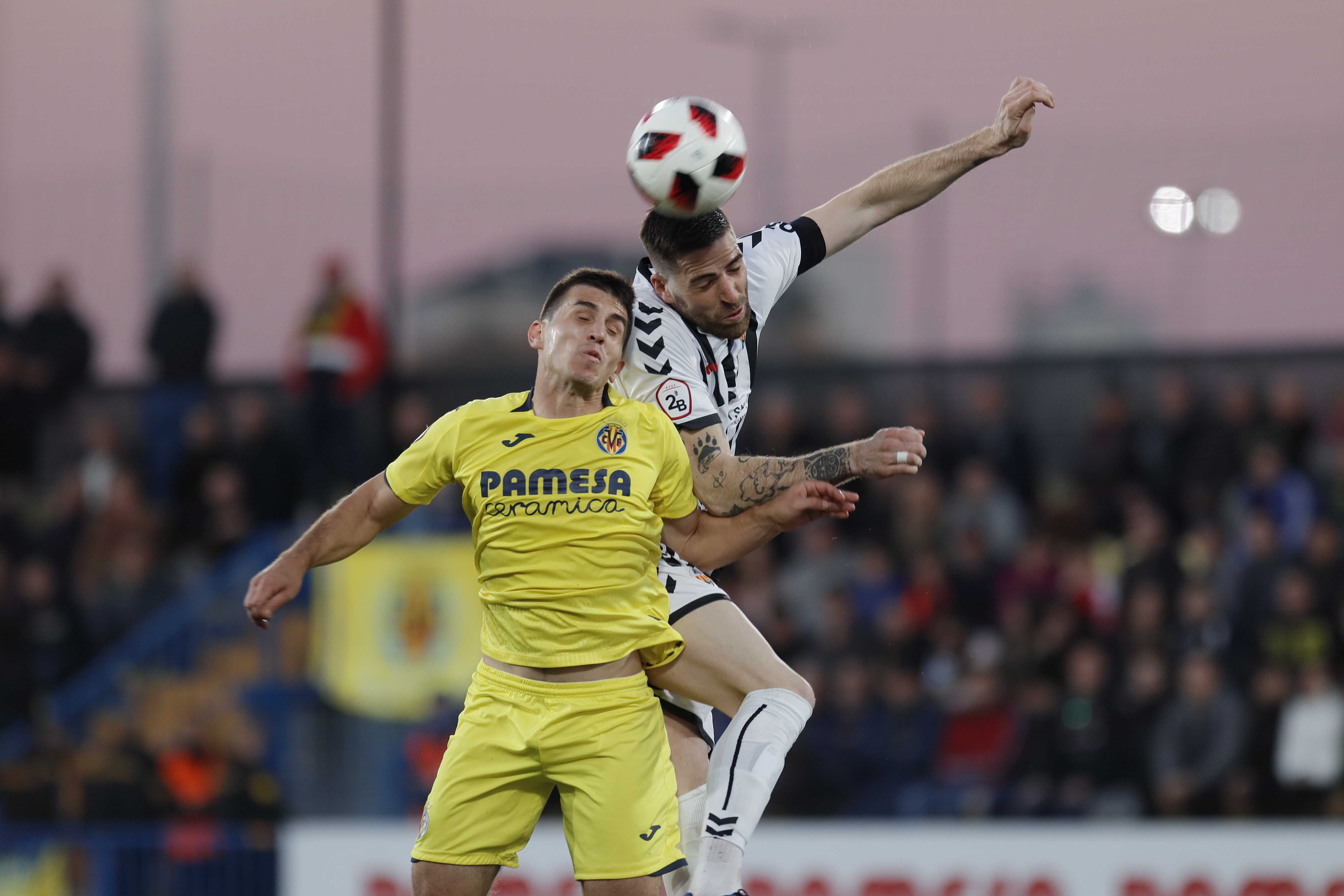 Álvaro Campos se basta para frenar al Villarreal B