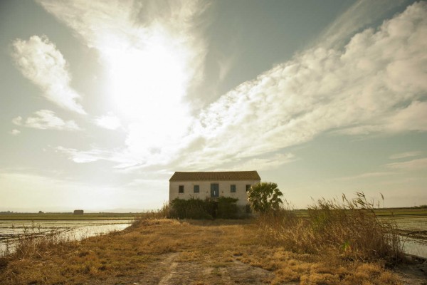 Nacho Ruipérez inicia el rodaje de su ópera prima, entre l'Albufera y las discotecas de la Ruta del Bacalao