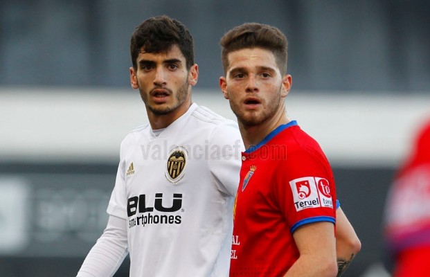 El VCF Mestalla juega en Cornellà con un único objetivo: sumar tres puntos