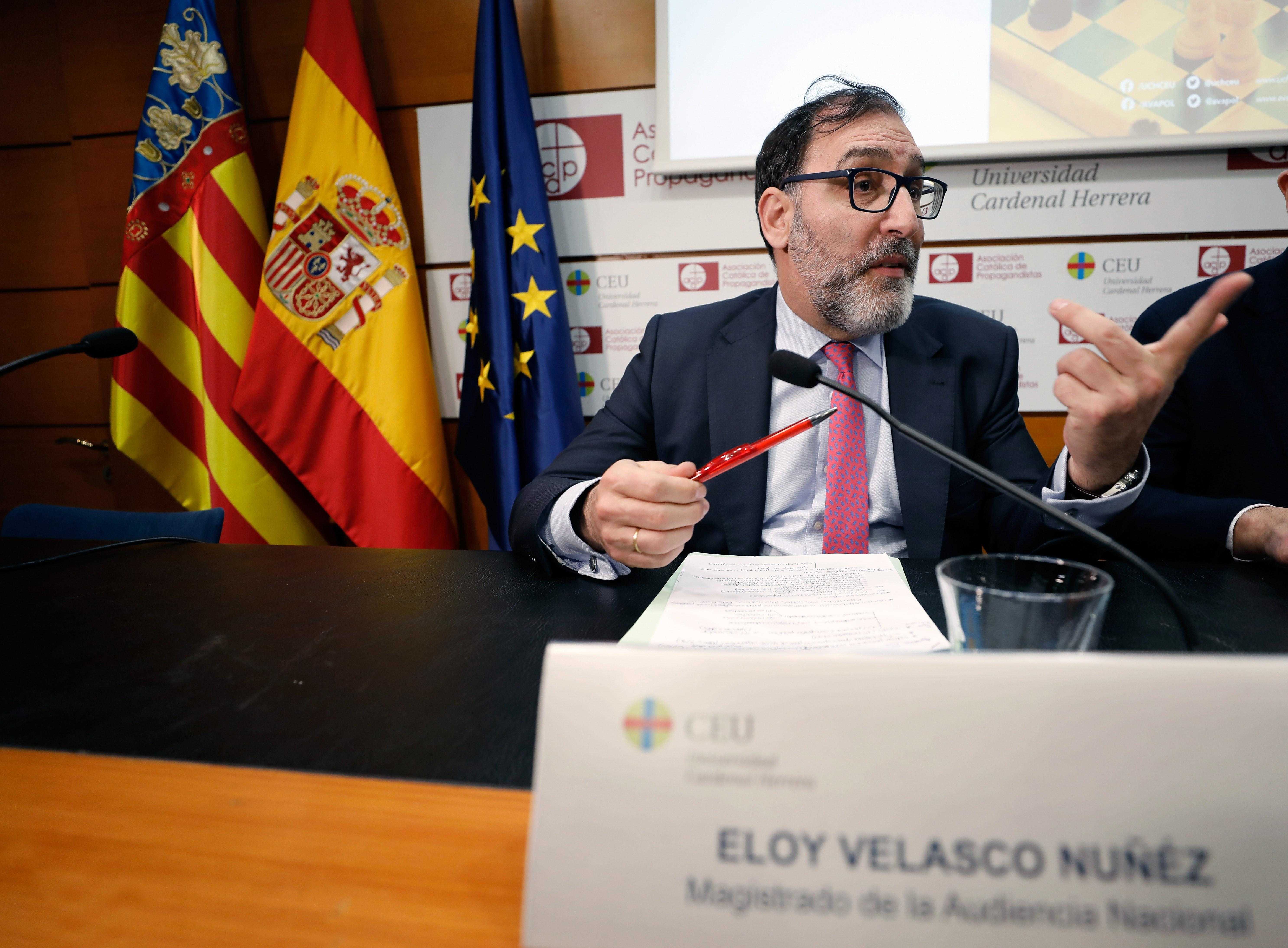 El juez Eloy Velasco apoya la supresión del Constitucional en favor del Supremo