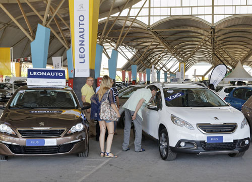 El precio medio de los vehículos de ocasión es de 11.723 € en turismos y 10.338 en furgonetas