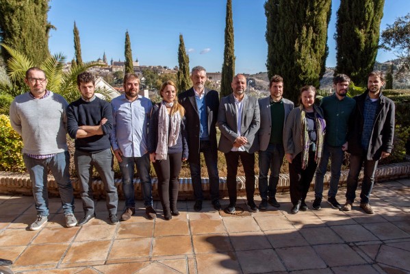 Estañ y nueve líderes más de Podemos aboga por la unidad, 